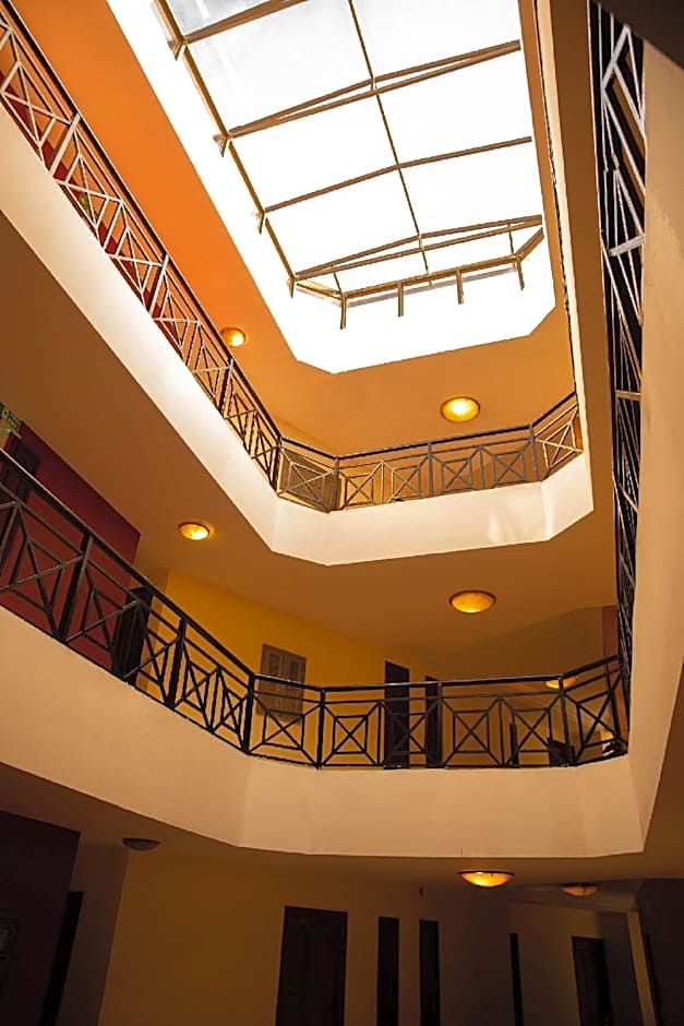Golden Tulip Dar Es Salaam