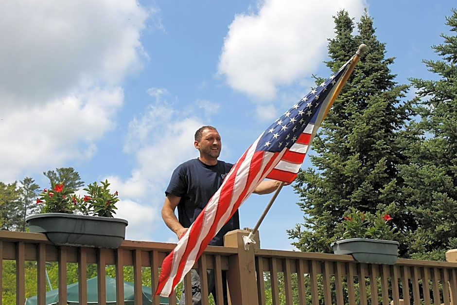 The Sundowner on Lake George