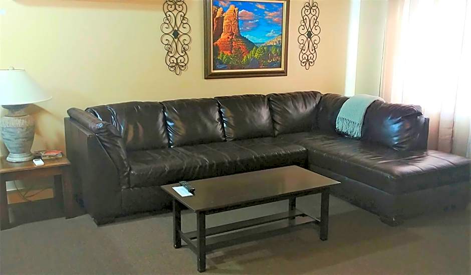 Lake Powell Motel & Apartments