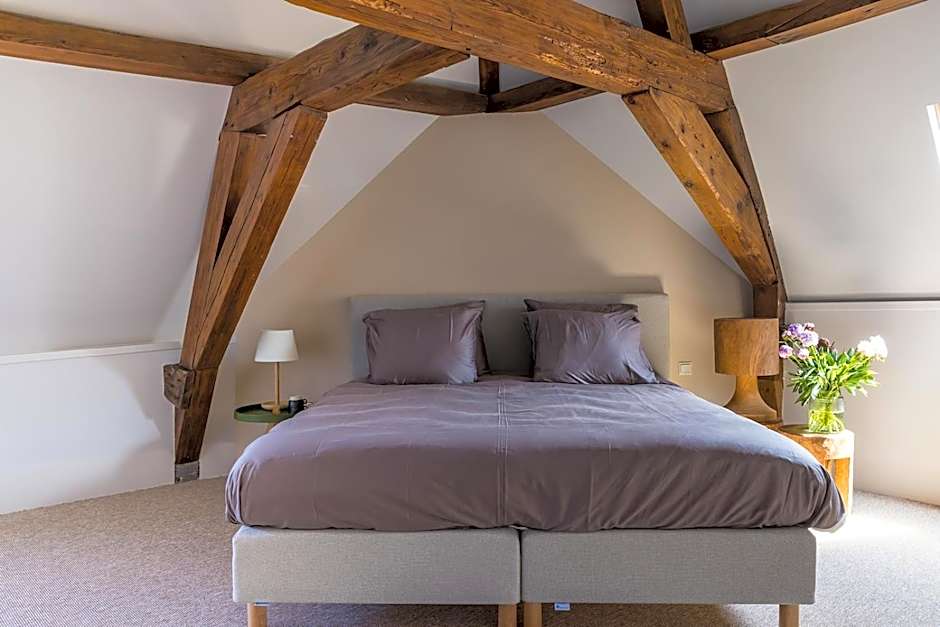 Stadshotel Steegoversloot