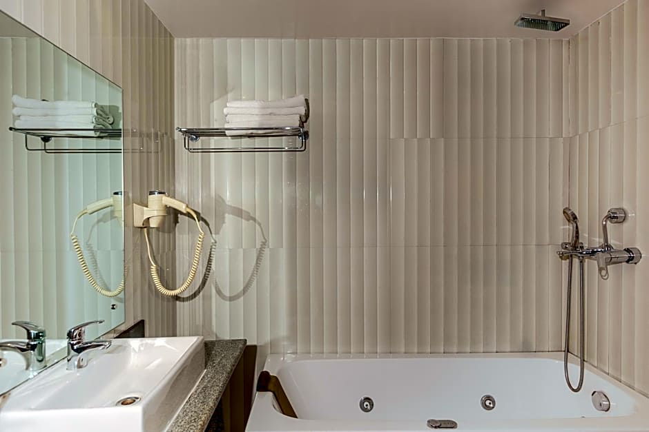 Mount View Pokhara Hotel