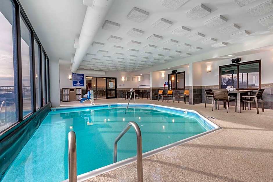 Drury Inn & Suites Champaign