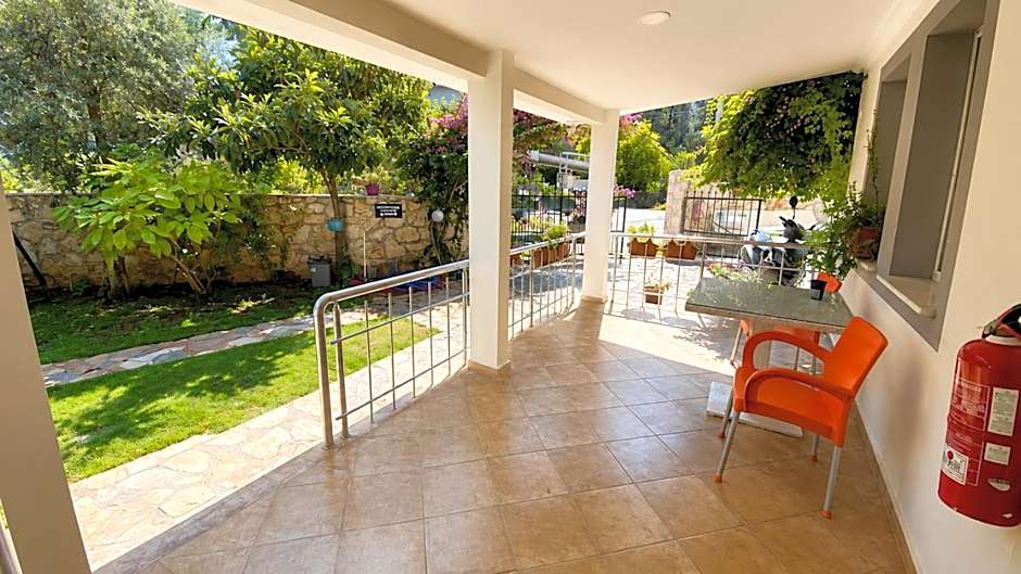 Bucak Apart Hotel Göcek ''Beach 1 km''
