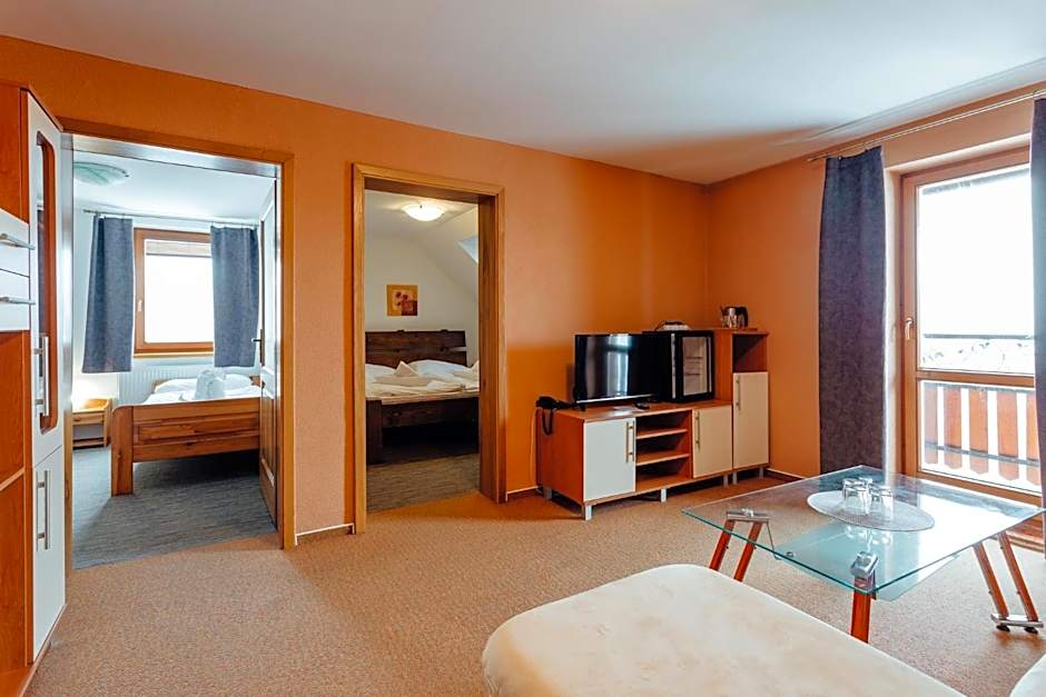 Orava Hotel