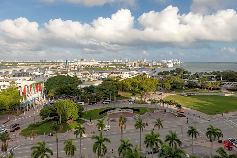 Holiday Inn Hotel Port of Miami-Downtown