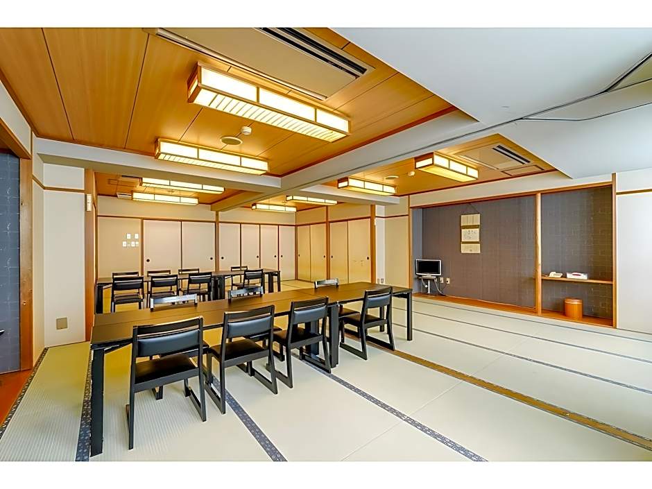 Ryokan Wakamiya Hotel