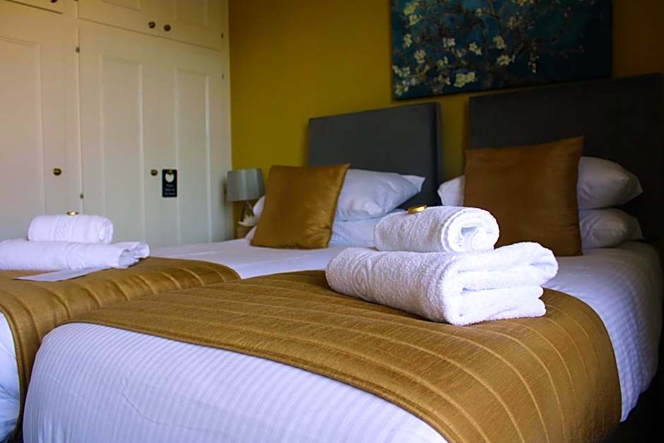 The Birdham Hotel & Restaurant