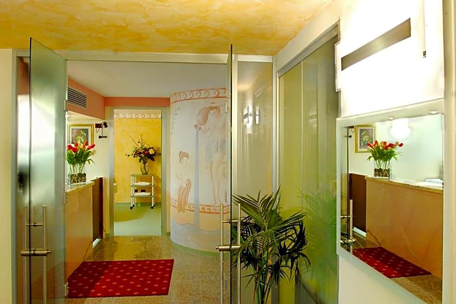 Hotel Ferrari