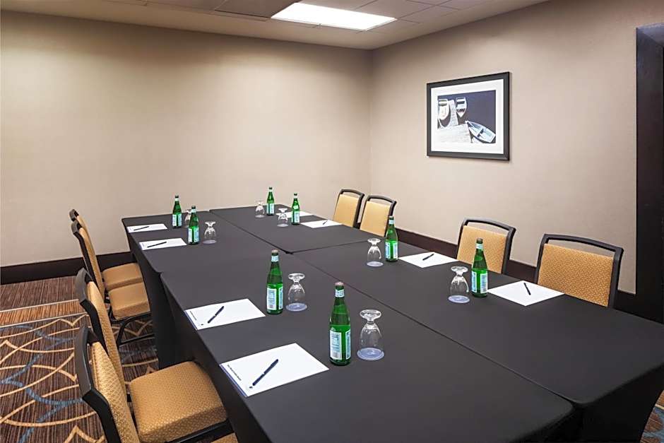 DoubleTree by Hilton Washington DC Silver Spring
