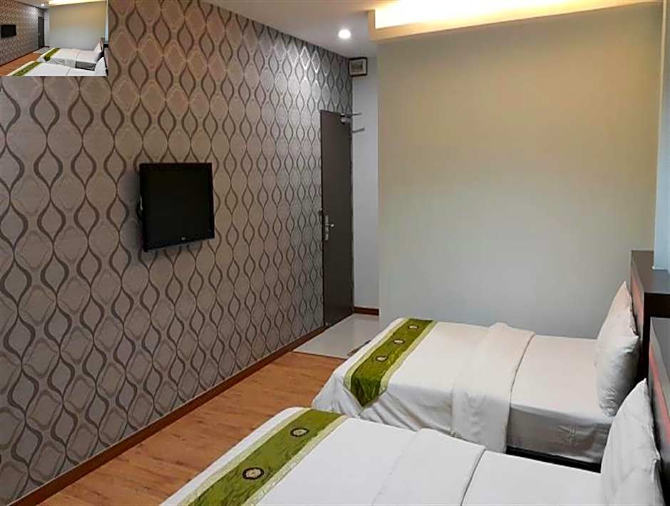 Mega Inn