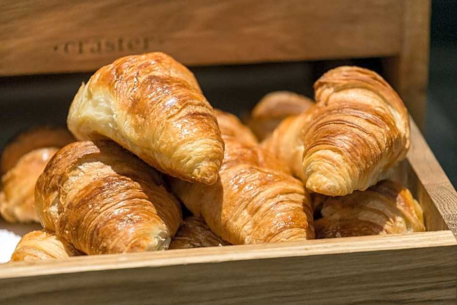 Holiday Inn Express London - Watford Junction By IHG