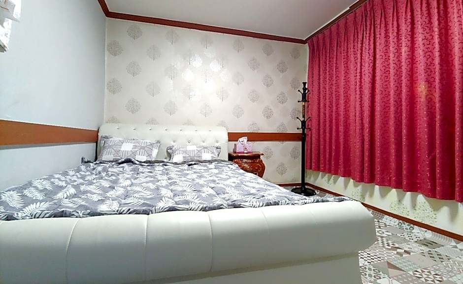 Healing House peakjang Motel