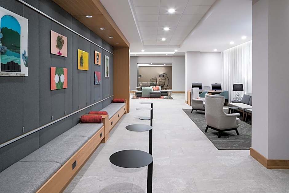 Hyatt House Tempe / Phoenix / University