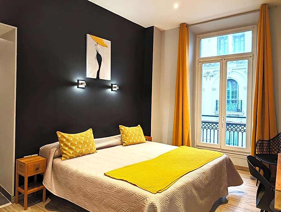 H33 Hôtel