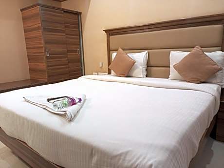 Bairav Grand Madurai