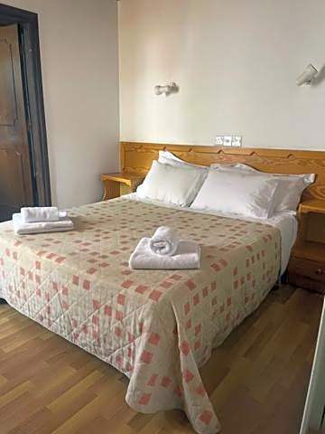 Mountain Rose Hotel & Restaurant