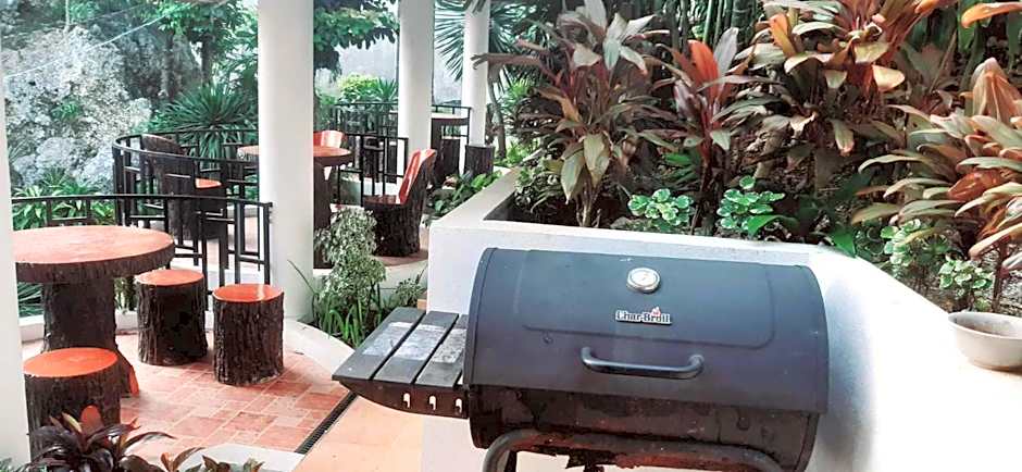 Avana Hills Boracay Prime Grand Suite 202