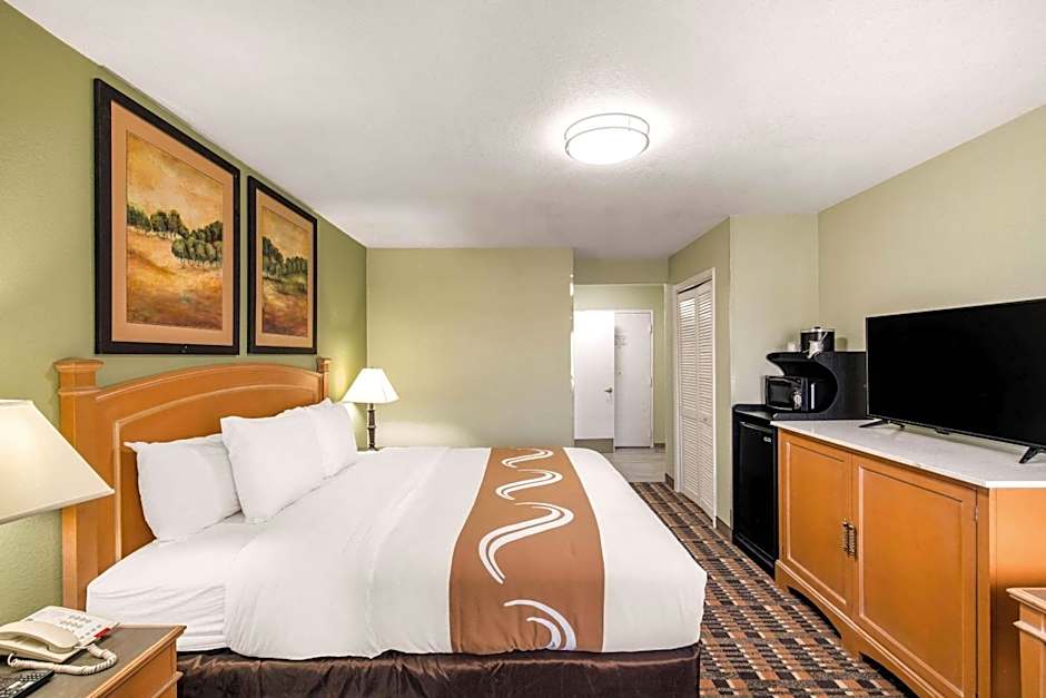 Quality Inn & Suites Plano