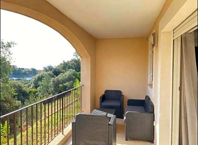 DOMAINE LOU BEL AZUR - Charmant