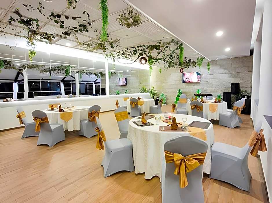 Grand Whiz Hotel Bromo