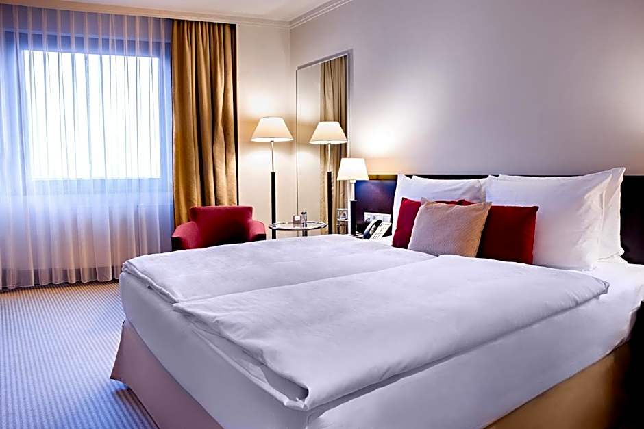 Crowne Plaza Bratislava By IHG