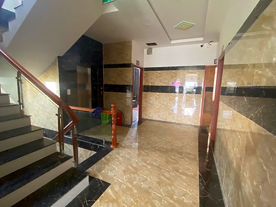 KHÁCH SẠN KHÁNH BÌNH