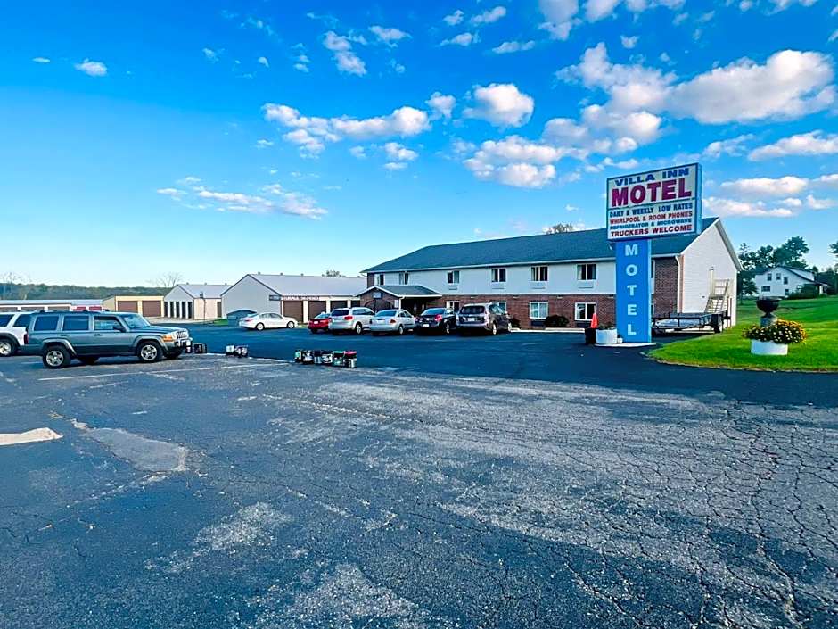 Villa Inn Motel Near Hwy 12 WI Capital O