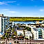 Panoramic beachfront Suite