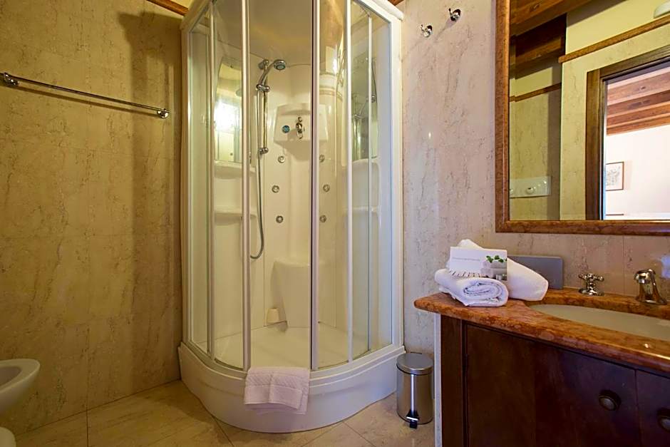 Castello Castriota Scanderbeg