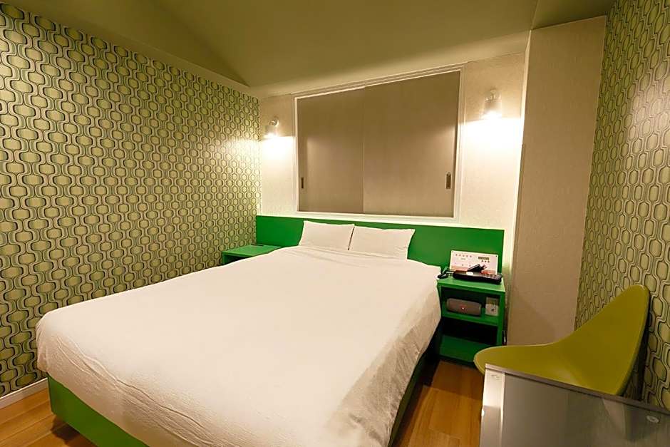 555MOTEL SHONAN