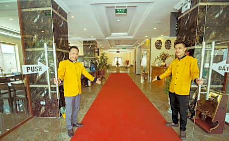 Adam Sapa Hotel 