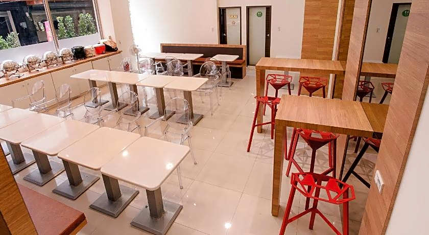 KIWI EXPRESS HOTEL-Taichung Station Branch 1