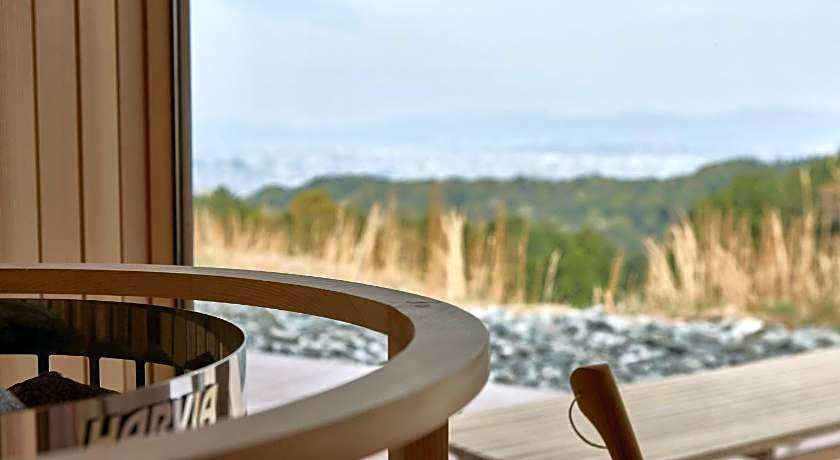 Snow Peak YAKEI SUITE ABURAYAMA FUKUOKA