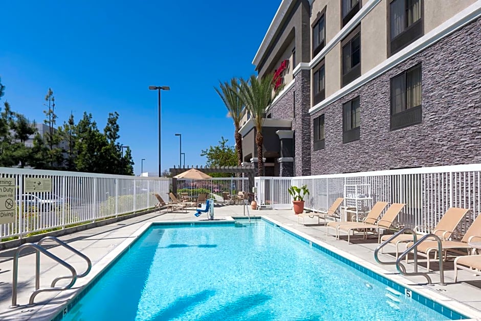 Hampton Inn By Hilton Los Angeles-Orange County-Cypress, Ca