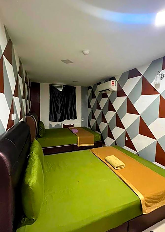 DE GLORY HOTEL USJ 21