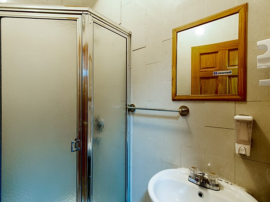 Bowery Grand Hotel