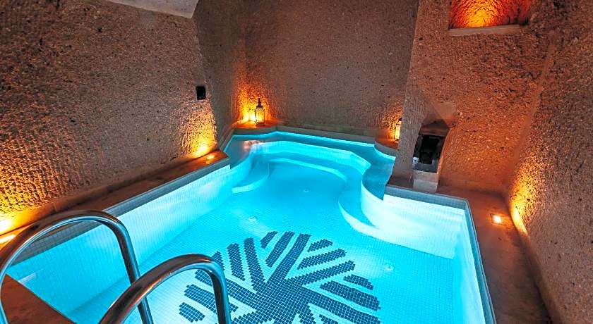 Millstone Cave Suites
