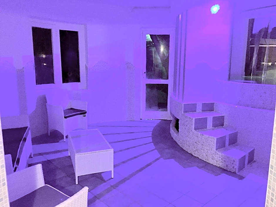 Paco Residence Apartments