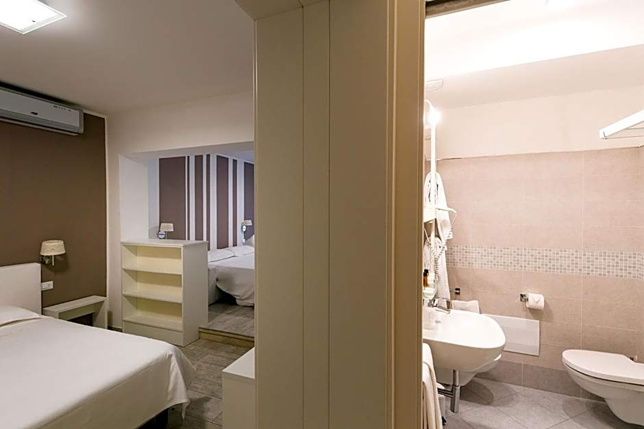 Hotel Saviola