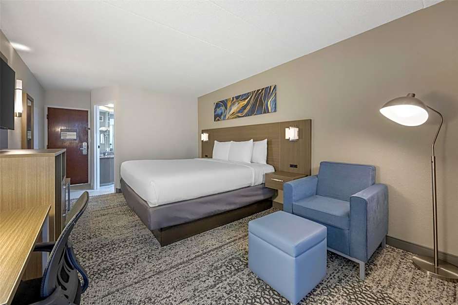 SureStay Plus Hotel by Best Western Chicago Lombard