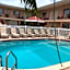 Carlton House Motel and Suites