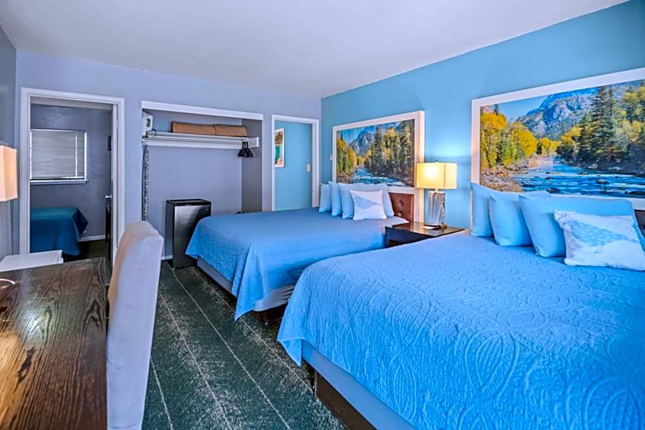 Photo 1 of 7 of Triple Room