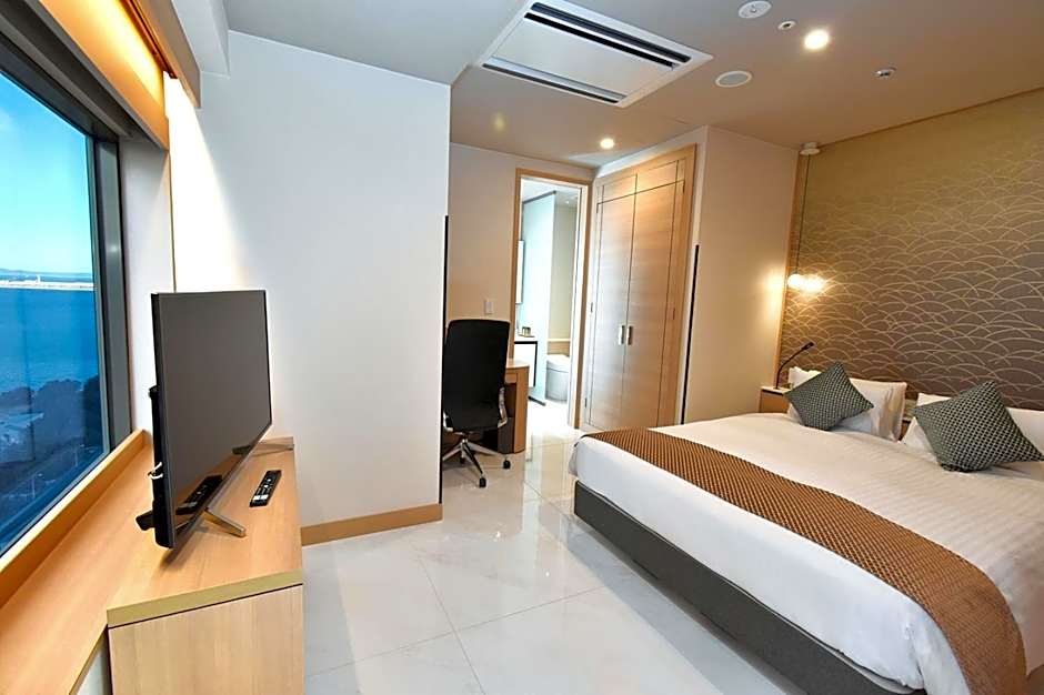 Odysis Suites Osaka Airport Hotel