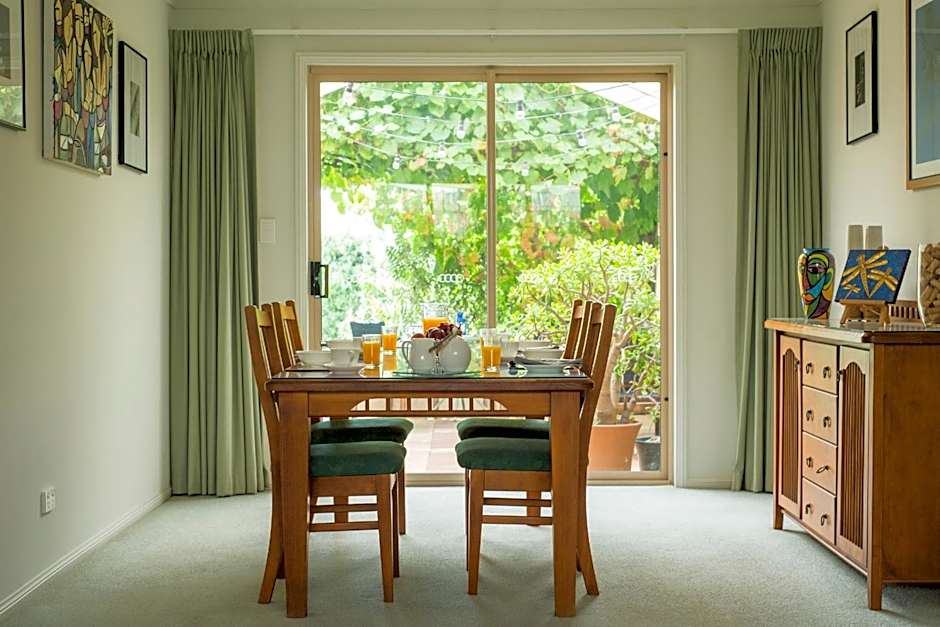 Bellevue Bed & Breakfast