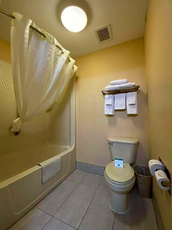 Best Western Manhattan Inn