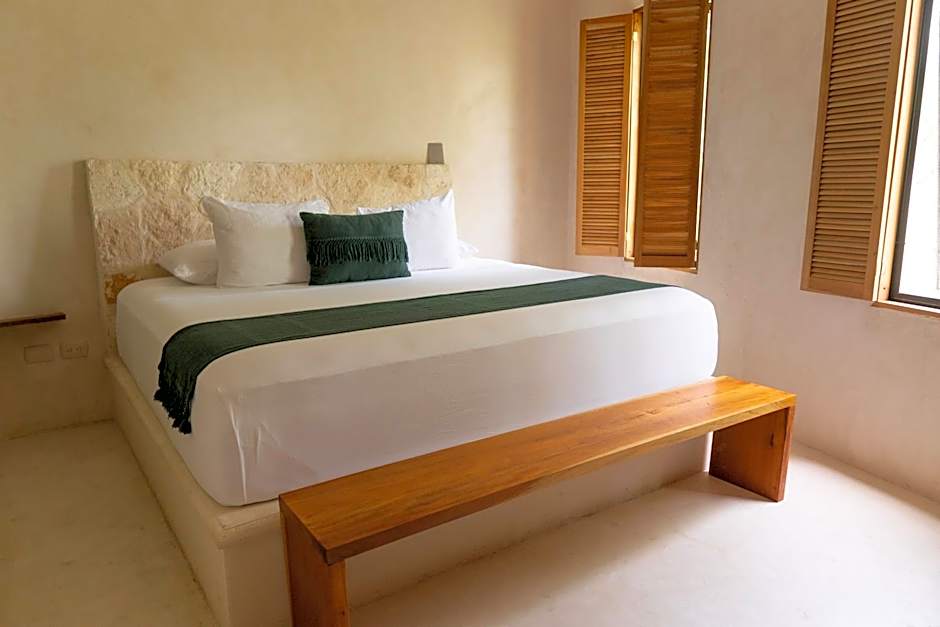 Koos Tulum Hotel