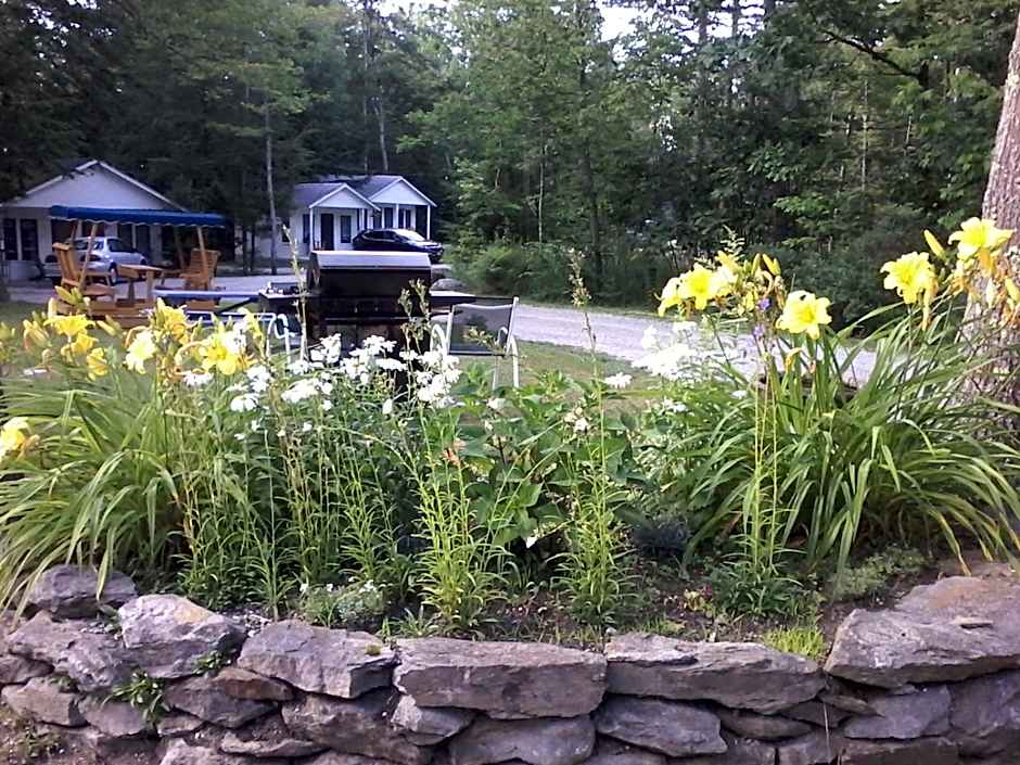 Photo 1 of 1 of Maine Idyll Motor Court