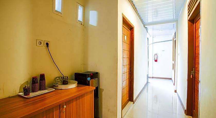 Capital O 90643 Suri Guest House Syariah