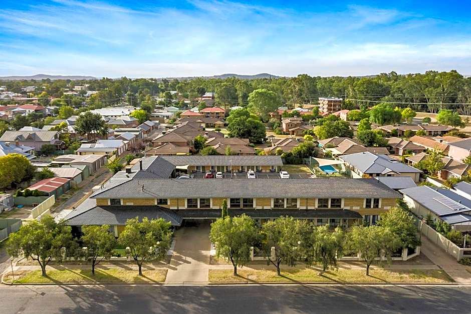 Garden City Motor Inn