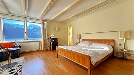 Deluxe Double Room with Balcony and Sea View